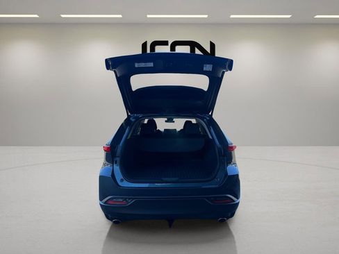 Used 2024 Toyota Venza LE image 31