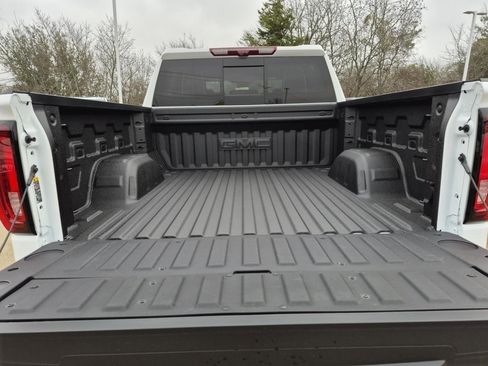 New 2026 GMC Sierra 1500 AT4X AWD/4WD image 8