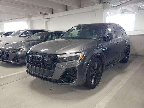 Used 2026 Audi Q7 3.0T Premium Plus w/ Premium Plus Package AWD/4WD image 1