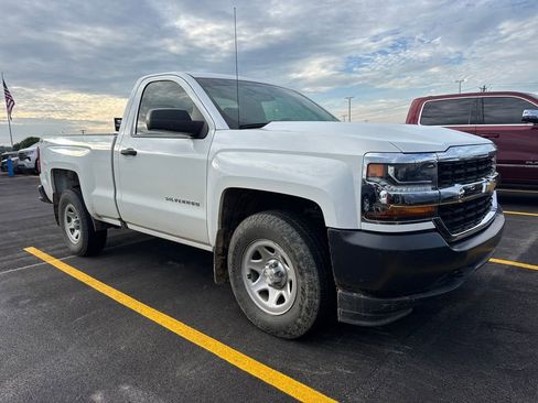 Used 2017 Chevrolet Silverado 1500 W/T w/ WT Convenience Package AWD/4WD image 2