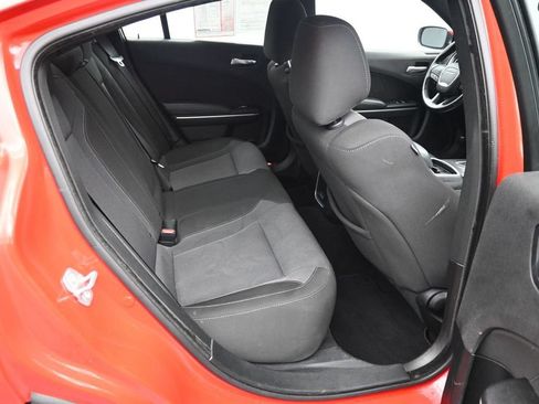 Used 2022 Dodge Charger SXT RWD image 13