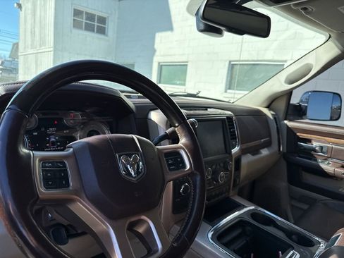 Used 2016 RAM 2500 Longhorn image 15