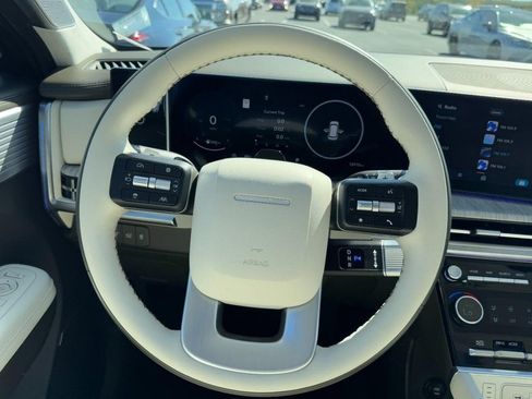 Certified 2025 Hyundai Santa Fe Calligraphy image 14