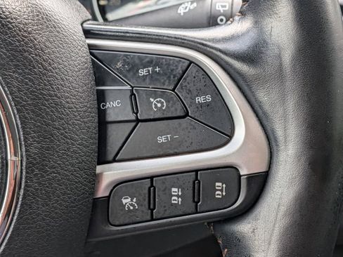 Used 2021 Jeep Compass Limited image 26