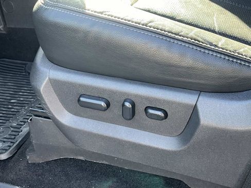 Used 2015 Ford F350 Lariat w/ Lariat Ultimate Package image 26