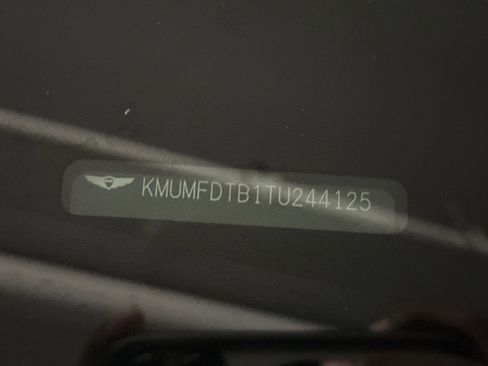 Used 2026 Genesis GV70 2.5T Sport Prestige image 4