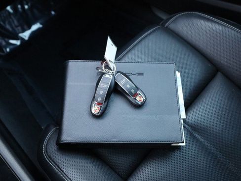 Used 2023 Porsche Macan S image 39