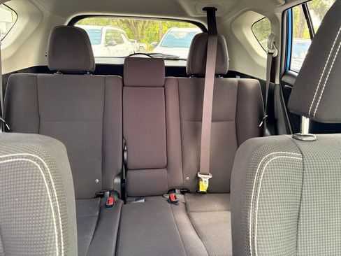 Used 2018 Toyota RAV4 XLE FWD image 13