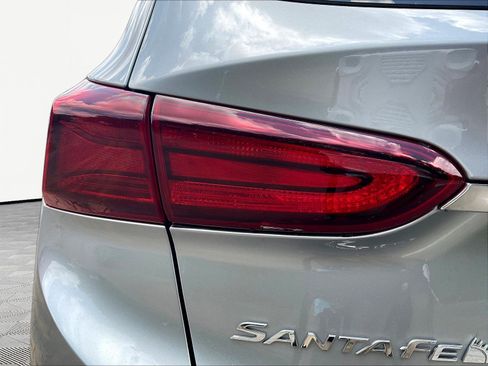 Used 2020 Hyundai Santa Fe SEL AWD/4WD image 23