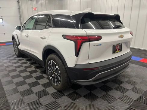 Used 2024 Chevrolet Blazer EV LT AWD/4WD image 6