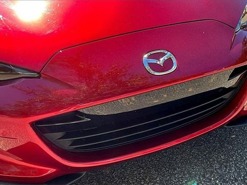 Used 2019 MAZDA MX-5 Miata RF Grand Touring image 26