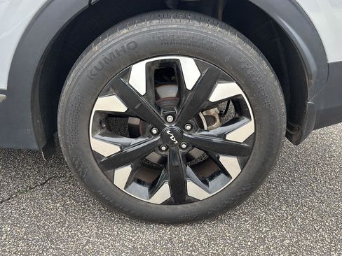 Used 2023 Kia Sportage X-Line AWD/4WD image 6