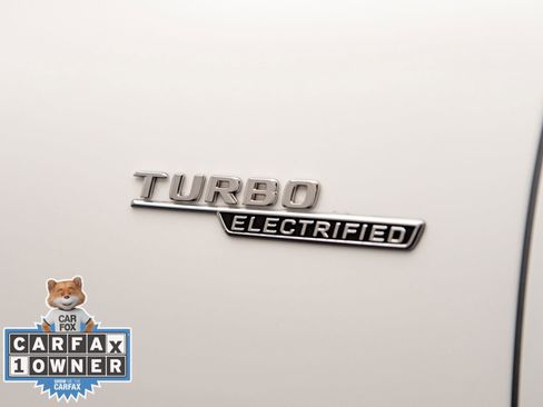 Used 2025 Mercedes-Benz GLC 43 AMG 4MATIC image 26