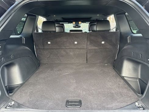 Used 2022 Jeep Grand Cherokee Limited image 32