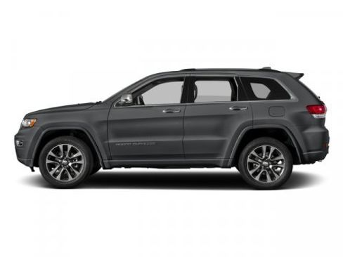 Used 2017 Jeep Grand Cherokee Overland w/ Jeep Active Safety Group image 3