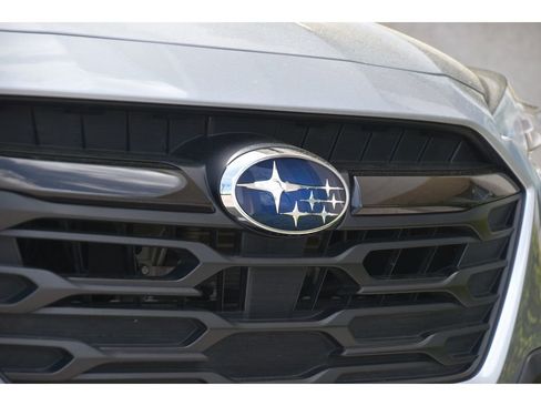 Certified 2025 Subaru Outback Onyx Edition AWD/4WD image 10