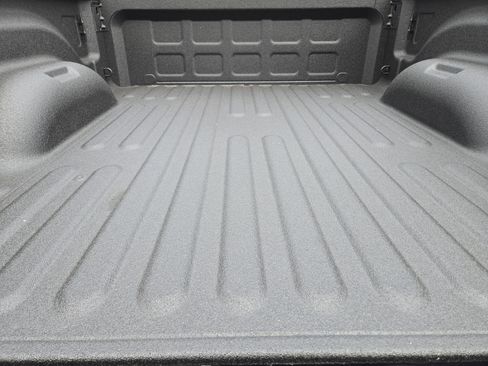 New 2026 RAM 2500 Tradesman AWD/4WD image 21