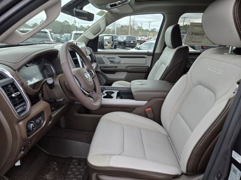 New 2026 RAM 1500 Laramie image 8