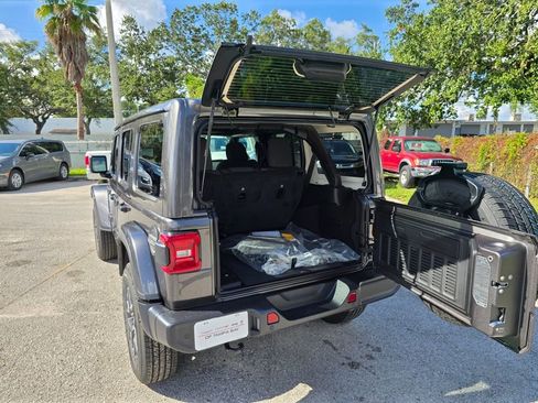 New 2025 Jeep Wrangler Sahara w/ Safety Group image 33