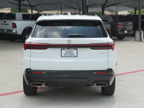 Used 2026 Buick Enclave Sport Touring FWD image 4