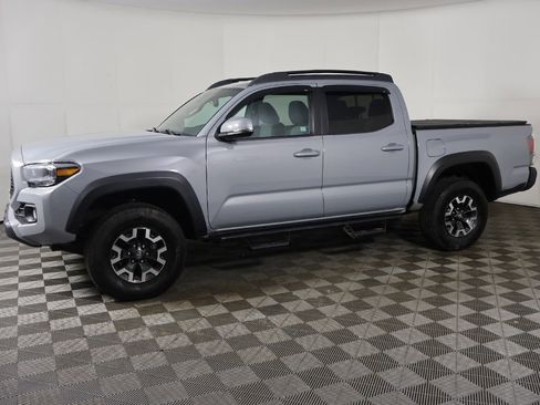 Used 2021 Toyota Tacoma TRD Off-Road AWD/4WD image 14