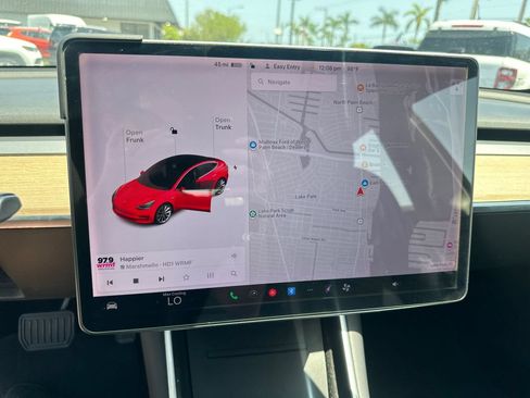 Used 2019 Tesla Model 3 Long Range RWD image 19
