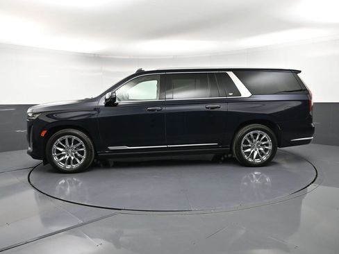 Used 2023 Cadillac Escalade ESV Premium Luxury Platinum w/ LPO, Radiant Package AWD/4WD image 2