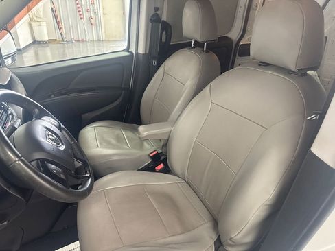 Used 2016 RAM ProMaster City Tradesman SLT w/ Rear Back-up Camera Group image 9