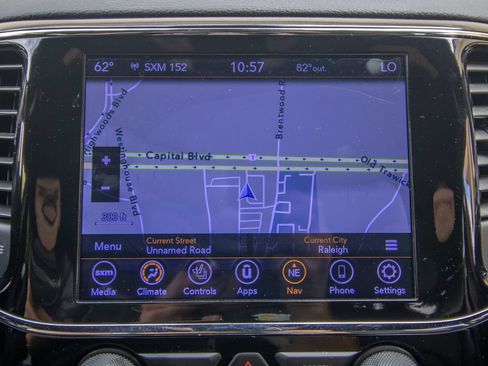 Used 2020 Jeep Grand Cherokee Altitude RWD image 27