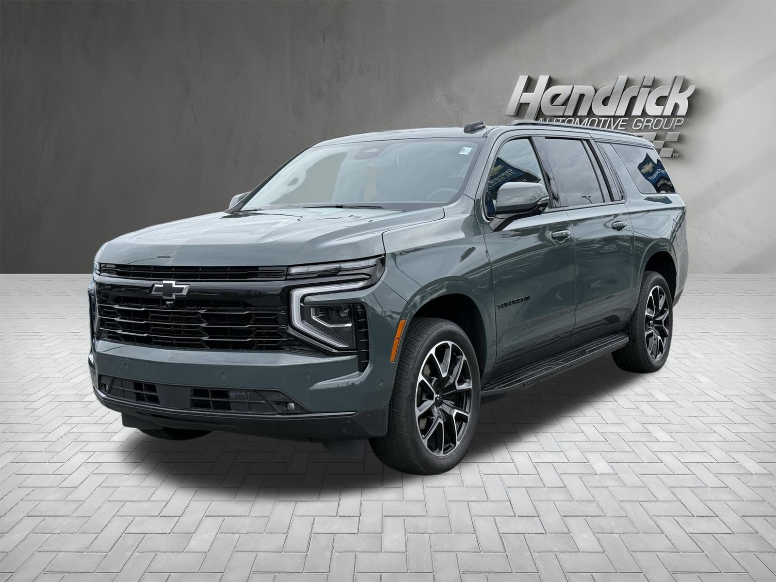 Used 2026 Chevrolet Suburban RST w/ Comfort Package AWD/4WD image 5