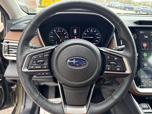 Used 2024 Subaru Outback Touring AWD/4WD image 15