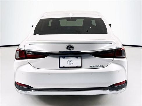 Certified 2025 Lexus ES 300h w/ Premium Package FWD image 6