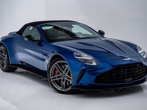 New 2026 Aston Martin V8 Vantage S image 7