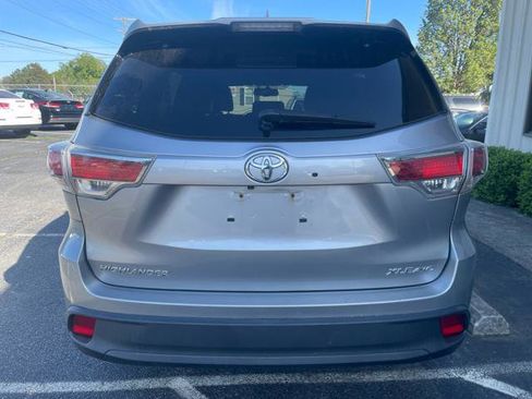 Used 2015 Toyota Highlander XLE image 7