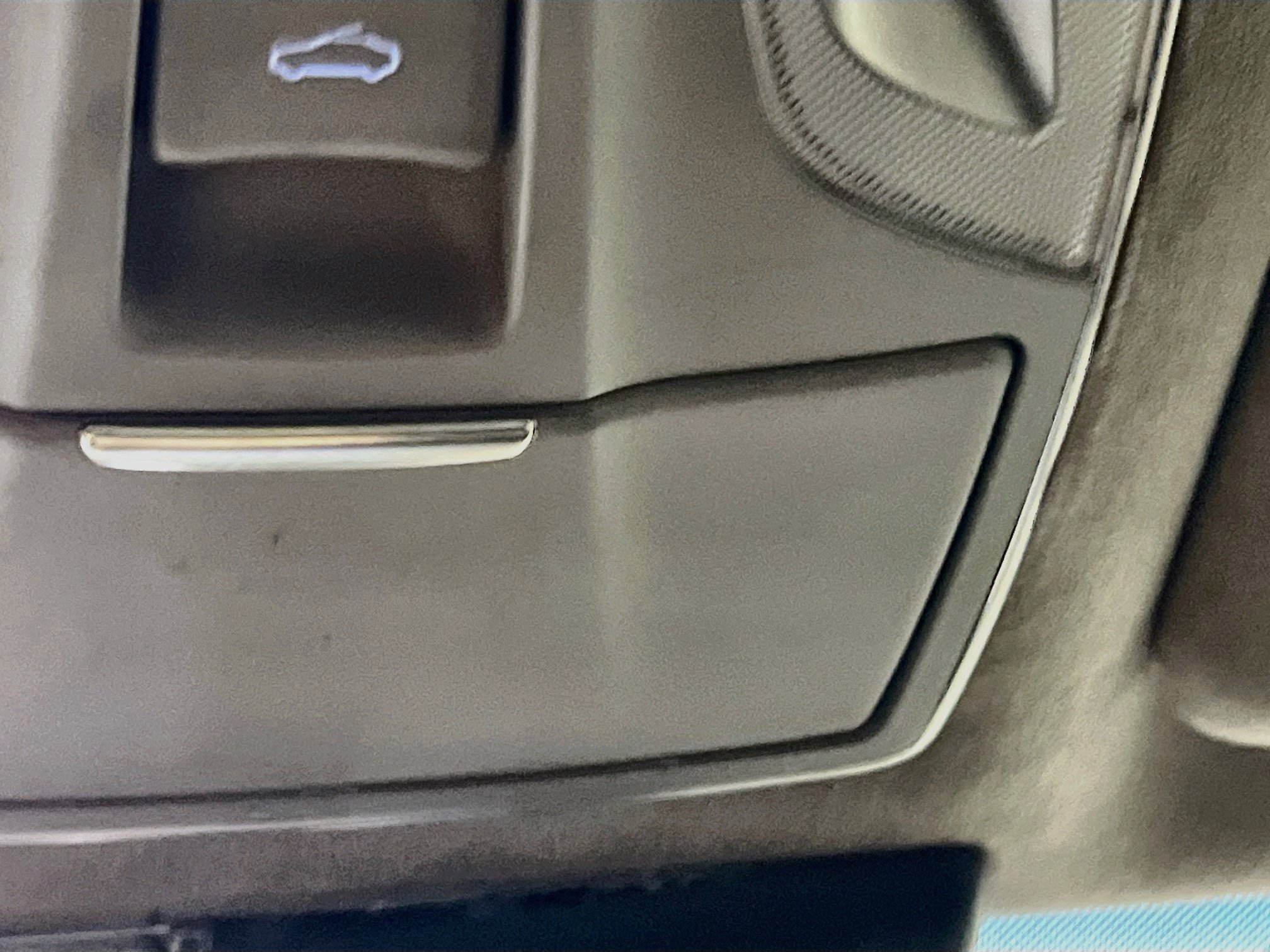 Used 2013 Hyundai Equus Signature RWD image 22