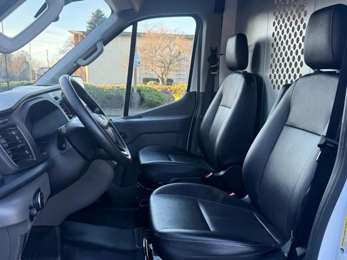 Used 2023 Ford Transit 250 Medium Roof image 14