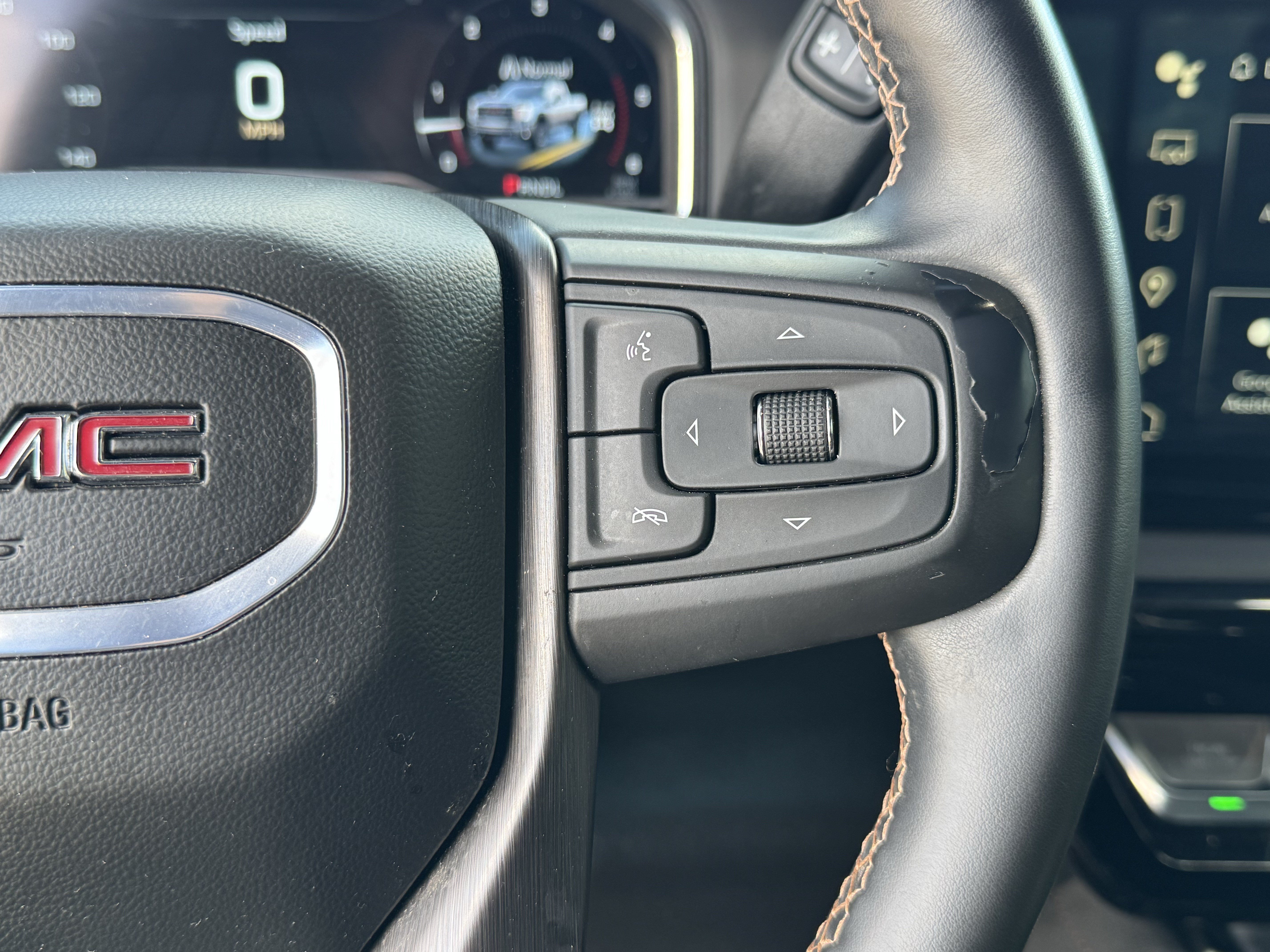 Used 2024 GMC Sierra 2500 AT4 w/ AT4 Premium Plus Package AWD/4WD image 34