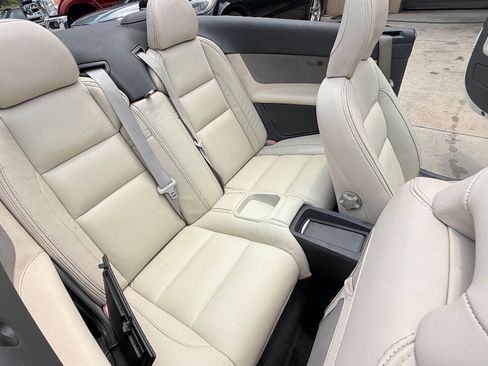 Used 2013 Volvo C70 T5 FWD image 42