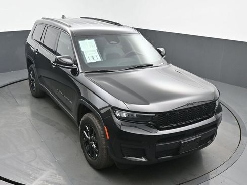 Used 2024 Jeep Grand Cherokee L Laredo AWD/4WD image 47