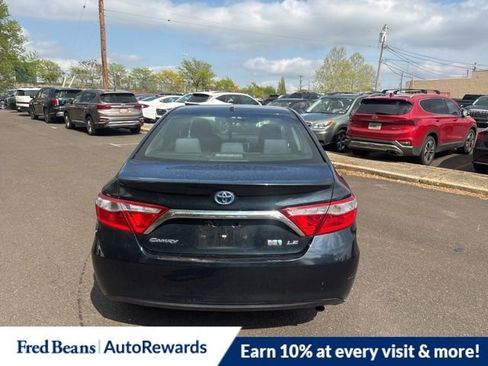 Used 2016 Toyota Camry LE image 6
