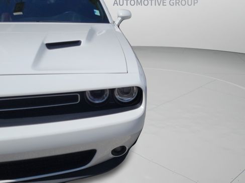 Used 2016 Dodge Challenger SXT Plus RWD image 13