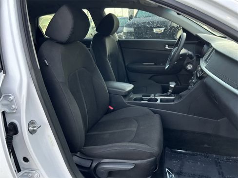 Used 2019 Kia Optima LX image 14