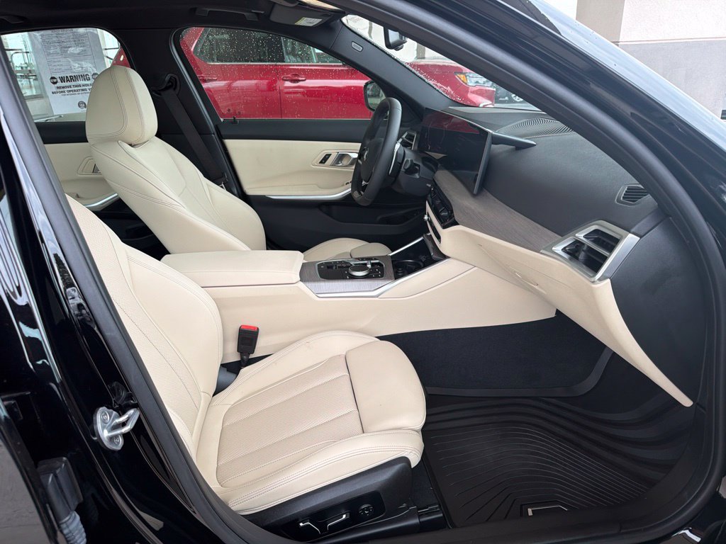 Used 2025 BMW 330i xDrive Sedan w/ Convenience Package AWD/4WD image 24