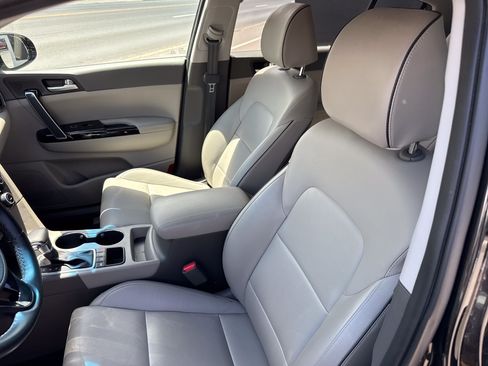 Used 2018 Kia Sportage EX AWD/4WD image 14