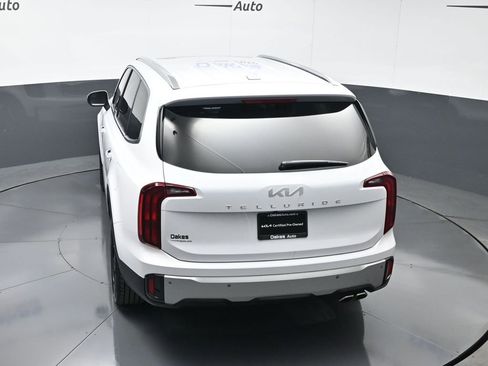 Certified 2024 Kia Telluride S w/ S Sunroof Package image 54