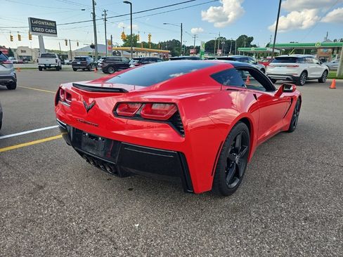 Used 2015 Chevrolet Corvette Stingray Coupe RWD image 3