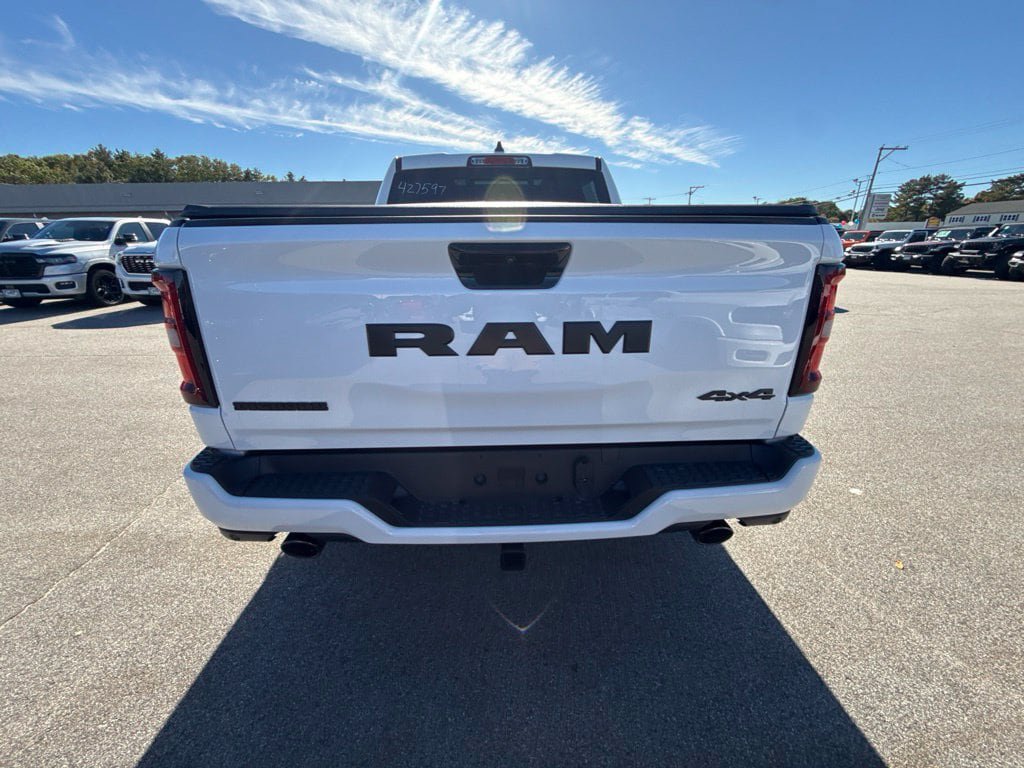 New 2026 RAM 1500 Big Horn AWD/4WD image 4