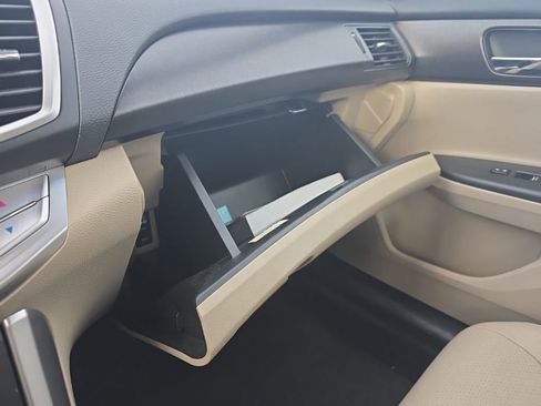 Used 2014 Honda Accord EX-L image 32