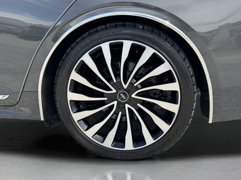 Used 2018 Lincoln Continental Black Label FWD image 45