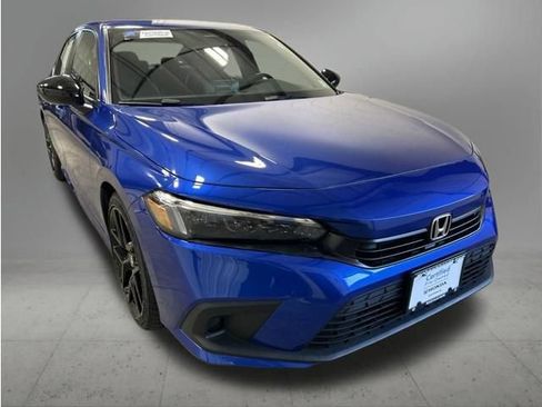 Certified 2024 Honda Civic Sport image 9
